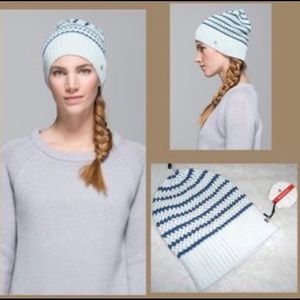 Lululemon Light Blue Beanie with Stripes NWT